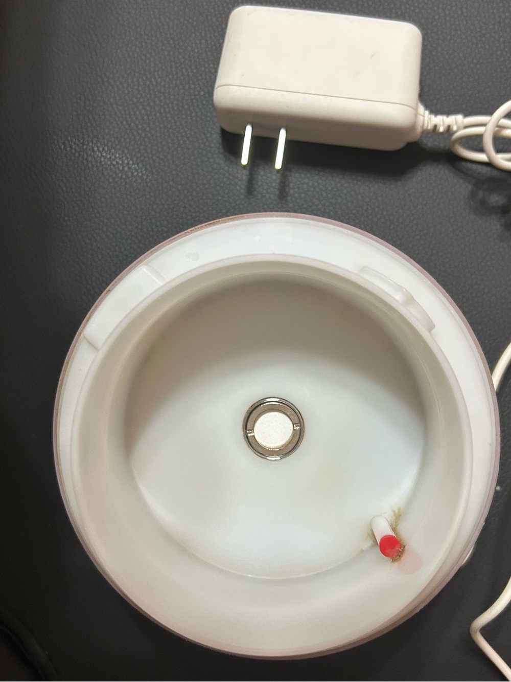 Doterra Essential Oil Diffuser in White and Lavender - Picture 2 of 3